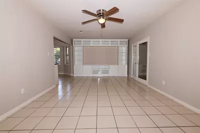 417 N Meinecke Street, Bellville, TX 77418 - Photo 12