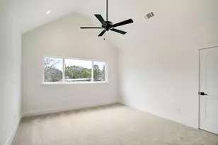 1220 Mcneil St, Houston, TX 77009 - Photo 8