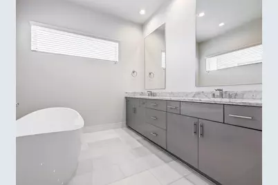 2414 Canal Street #E, Houston, TX 77003 - Photo 6