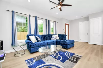 5718 Beall Street #A/C/D, Houston, TX 77091 - Photo 2