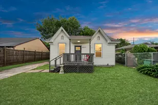 6917 Rook Blvd, Houston, TX 77087 - Photo 2