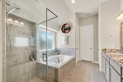11806 Autumn Leaf Drive, Mont Belvieu, TX 77535 - Photo 30