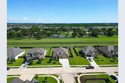 11806 Autumn Leaf Drive, Mont Belvieu, TX 77535 - Photo 42