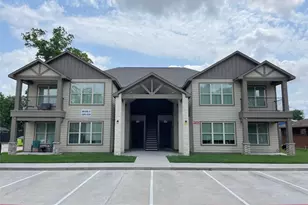 112 Kelley St, Wharton, TX 77488 - Photo 1