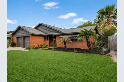 6614 Golf Crest Drive, Galveston, TX 77551 - Photo 32