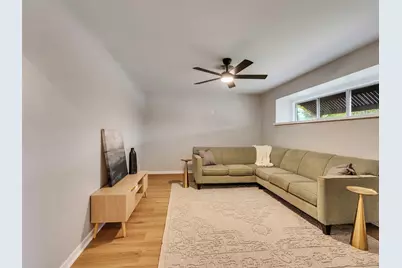 6614 Golf Crest Drive, Galveston, TX 77551 - Photo 14