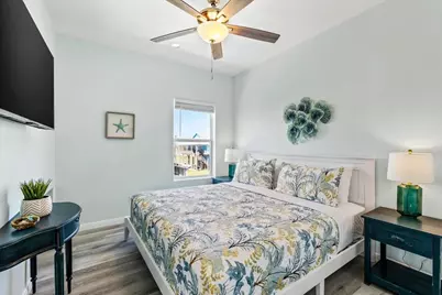 988 Jean Street, Gilchrist, TX 77617 - Photo 22