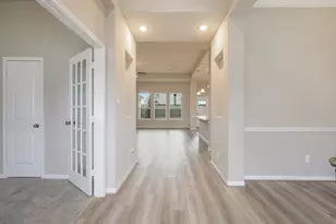 213 Woodhaven, West Columbia, TX 77486 - Photo 2