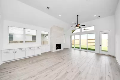 9507 Chateau Hill, Manvel, TX 77578 - Photo 8