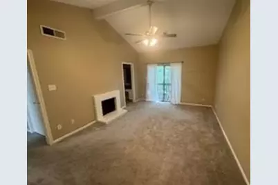 11711 Memorial Drive #563, Houston, TX 77024 - Photo 10