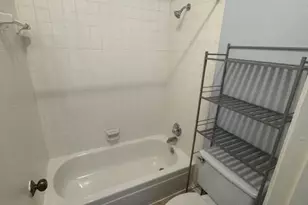 11711 Memorial Dr, Houston, TX 77024 - Photo 16