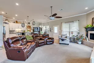 2605 Trippodo St, Dickinson, TX 77539 - Photo 12