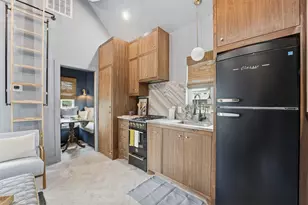 2622 Ave M 1/2, Galveston, TX 77550 - Photo 10