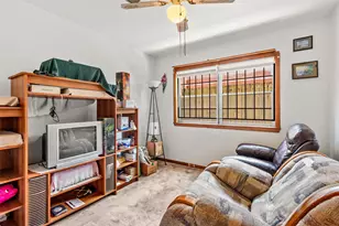 1806 Burke Rd, Pasadena, TX 77502 - Photo 8