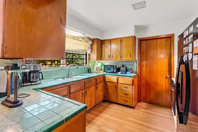 1806 Burke Road, Pasadena, TX 77502 - Photo 4