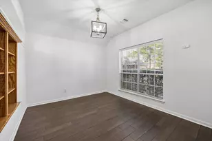 20910 Sandy Briar Ct, Spring, TX 77379 - Photo 4
