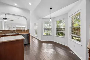 20910 Sandy Briar Ct, Spring, TX 77379 - Photo 12