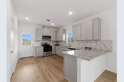 2827 Pine Estate Lane, Houston, TX 77014 - Photo 10