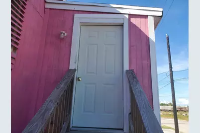 511 43rd Street, Galveston, TX 77550 - Photo 2