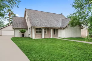 10326 Greencreek Dr, Houston, TX 77070 - Photo 1