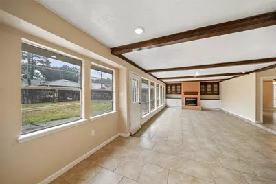 10326 Greencreek Drive, Houston, TX 77070 - Photo 6