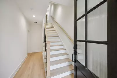 3707 Somerset York Lane, Houston, TX 77055 - Photo 4