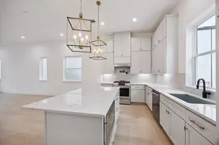 3707 Somerset York Ln, Houston, TX 77055 - Photo 20