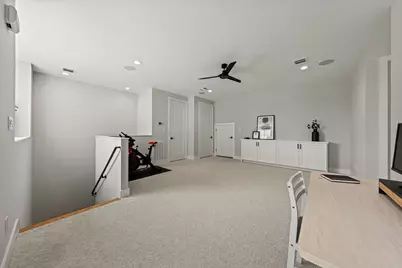 733 E 10th 1/2 Street, Houston, TX 77008 - Photo 30
