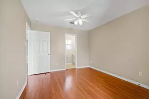 2040 Glencove Dr, Seabrook, TX 77586 - Photo 14