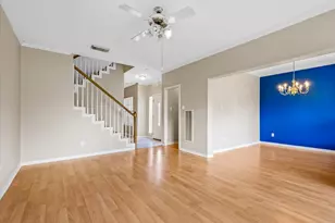 2040 Glencove Dr, Seabrook, TX 77586 - Photo 2