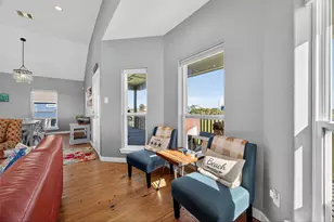 18607 Warrior Rd, Galveston, TX 77554 - Photo 8