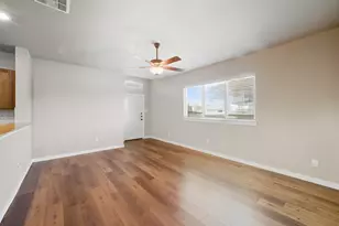 9709 Grosbeak Ln, Magnolia, TX 77354 - Photo 4