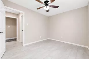 13206 Ferry Hill Ln, Houston, TX 77015 - Photo 18