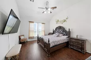 10518 Sun River Falls Dr, Humble, TX 77396 - Photo 12
