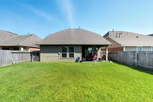 10518 Sun River Falls Dr, Humble, TX 77396 - Photo 32