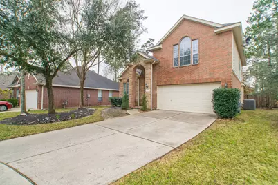 27 Gilmore Grove Place, The Woodlands, TX 77382 - Photo 2
