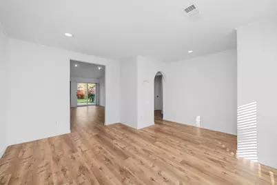 8826 Langdon Lane, Houston, TX 77036 - Photo 14