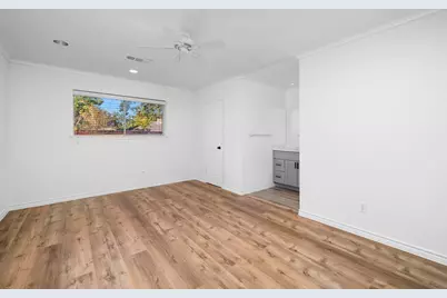 8826 Langdon Lane, Houston, TX 77036 - Photo 8