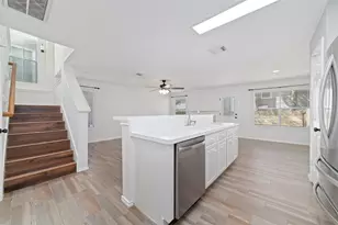 118 Anise Tree Pl, The Woodlands, TX 77382 - Photo 10