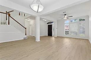 11022 Collingswood Dr, La Porte, TX 77571 - Photo 2