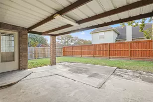 11022 Collingswood Dr, La Porte, TX 77571 - Photo 24