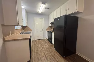 6210 Annunciation St, Houston, TX 77016 - Photo 4