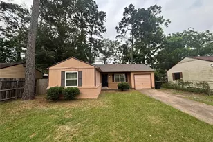 6210 Annunciation St, Houston, TX 77016 - Photo 1