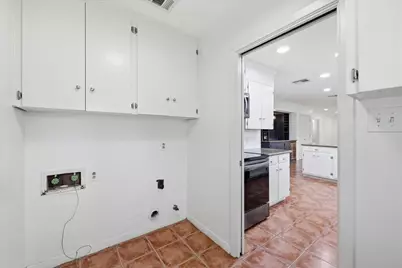 3875 Kenwood Drive, Beaumont, TX 77706 - Photo 18
