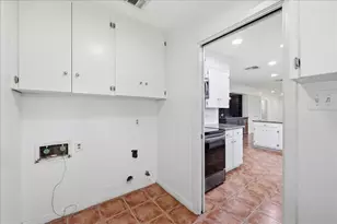 3875 Kenwood Dr, Beaumont, TX 77706 - Photo 18