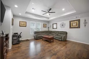 515 Dahila St, Waller, TX 77484 - Photo 14