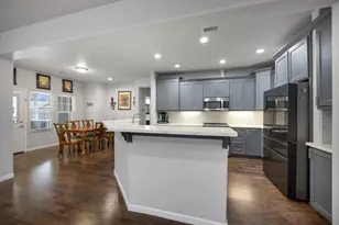 515 Dahila St, Waller, TX 77484 - Photo 16