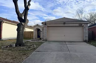3359 Strong Winds Dr, Houston, TX 77014 - Photo 2