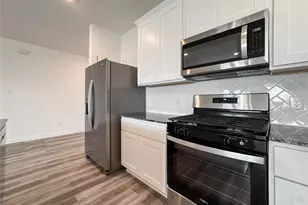 8706 Marlow Dr, Texas City, TX 77591 - Photo 10