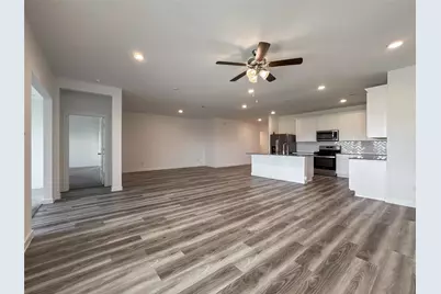 8706 Marlow Drive, Texas City, TX 77591 - Photo 14